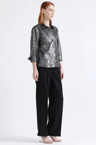Blusa Bordados Perforados Folia, Negro Liola