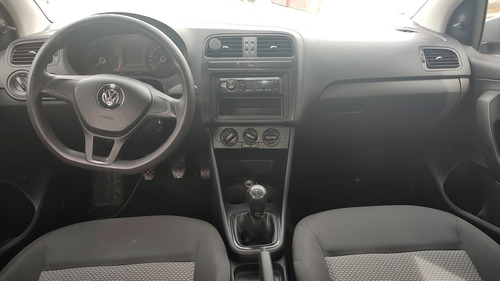 Volkswagen Vento 1.6 Highline Mt