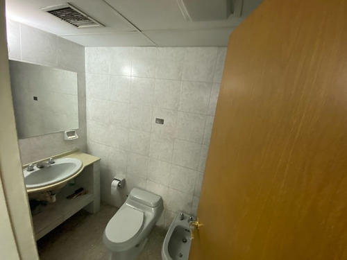 Imagen 13 de 14 de Venta Edificio Industrial Los Dos Caminos. 1860 M2. 3 Plantas