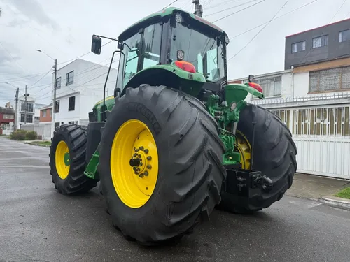 John Deere 6180 J Tractor