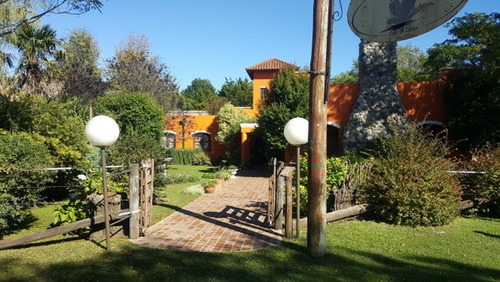 Excepcional, Única Hostería Y Restaurante En Campo En Venta