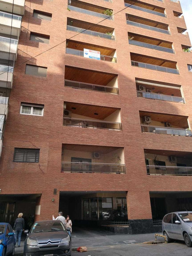Imagen 1 de 13 de Venta De Departamento 2 Ambientes Avellaneda Centro