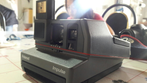 Câmera Polaroid Impulse Analógica Para Colecionador