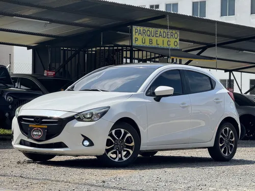 Mazda 2 Grand Touring AT