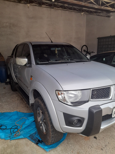 Mitsubishi L200 3.2 Triton Hpe Cab. Dupla 4x4 4p