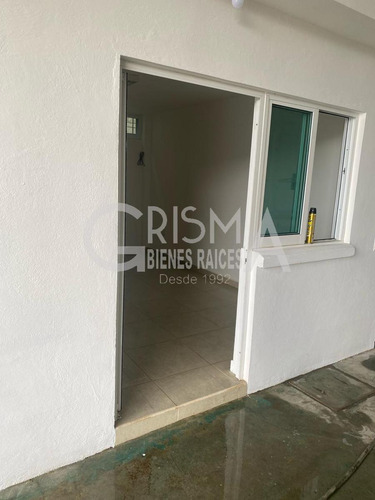 Amplia Bodega En Excelente Ubicación En Venta O Renta En Tuxpan, Ver