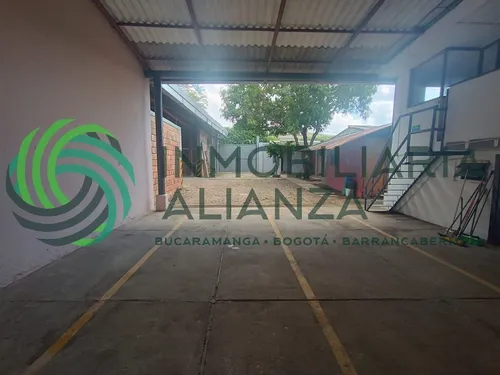 Bodega En Arriendo En La Libertad. Cod A16914