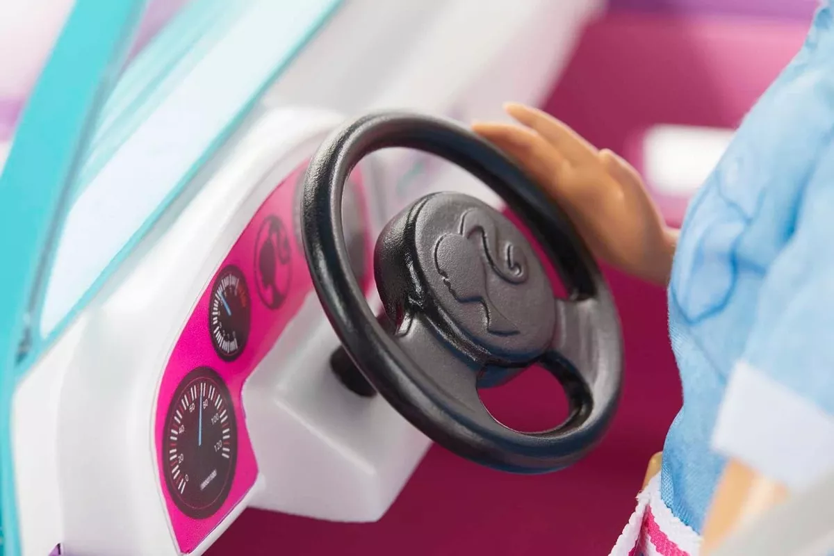 Primera imagen para búsqueda de carro de barbie