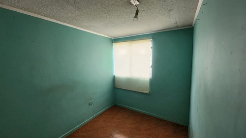 Departamento En Venta De 3 Dorm. En Cerrillos