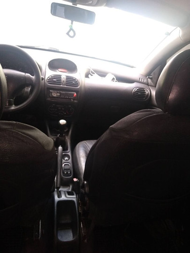 Imagem 3 de 6 de Peugeot 2008 Sensation