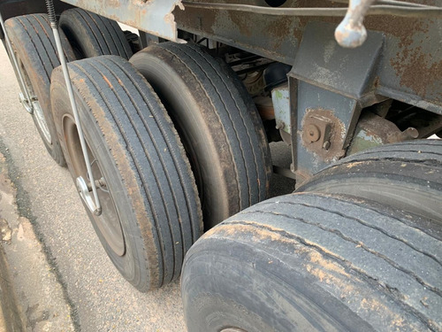 Carreta Carga Seca 1977 Com Pneus