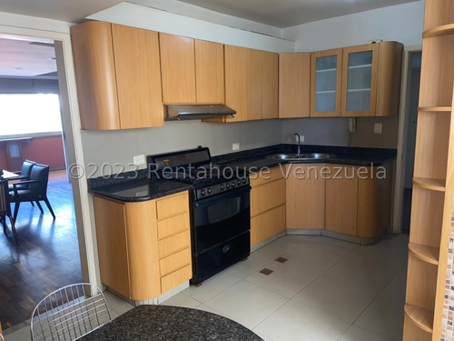 Sm Apartamento En Venta En Los Dos Caminos 24-10016 Yg