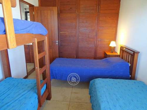 Ala Moana En Punta Del Diablo