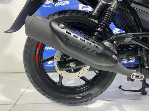Imagen 7 de 22 de Bajaj Pulsar 180 Fi 2023