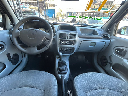 Renault Clio 1.0 16v Campus Hi-flex 3p