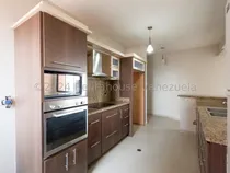 Comprar Daniela Linarez Vende Apartamentos En El Triangulo Del Este De Barquisimeto Con Amplios Espacios Impresionante Vista Panoramica Con Modernos Acabados Y Todos Los Servicios Basicos Operativos