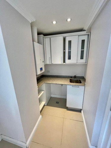 Oportunidad!!! Piso Cat 3 Amb C Amenities Y Cochera Plaza Mitre