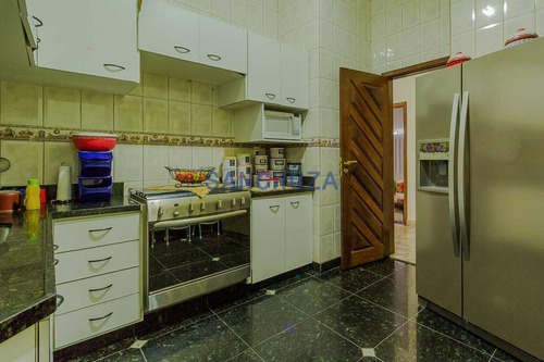 Imagem 15 de 29 de Casa À Venda, 4 Quartos, 2 Suítes, 3 Vagas, Fonte Grande - Contagem/mg - 26535