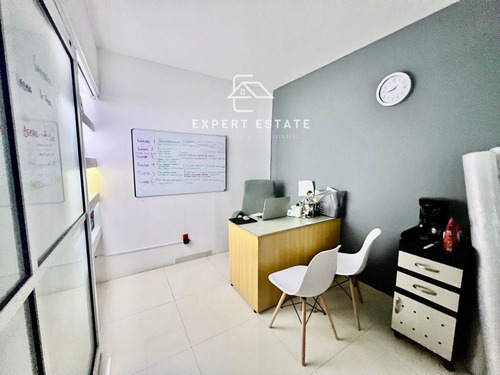 Local Venta Roma Norte - Ubicadísimo Y Versátil Para Actualizar / Location