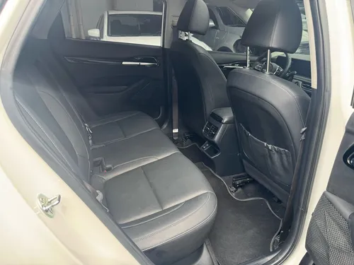 Kia Seltos 2.0 Zenith 4X2