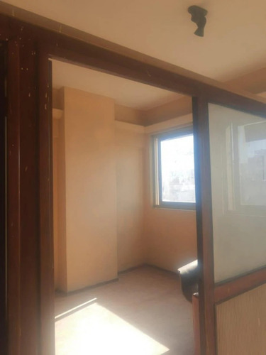 Imagen 4 de 21 de Alquiler Oficina Comercial - Apto Profesional - Muy Luminosa !!!