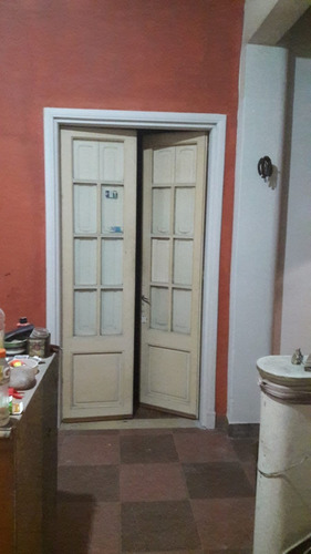 Ibirapita Y Garibaldi , Casa Ideal Edificio A Futuro 311 M2 De Terreno .