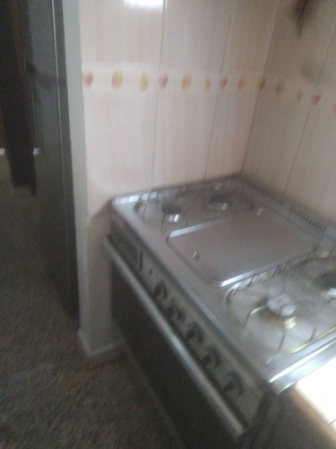 Imagen 15 de 17 de Se Alquila Apartamento En La Urbanizacion Monteserino