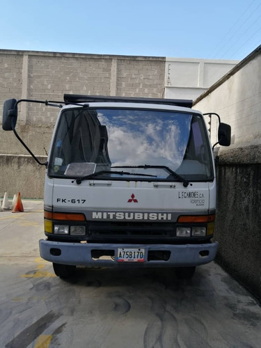 Imagen 2 de 13 de Mitsubishi Fk-617 Camion Plataforma