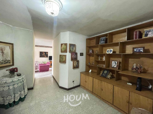 Apartamento En Florida Nueva. 4 Habitaciones, 135 M², Id: 134025