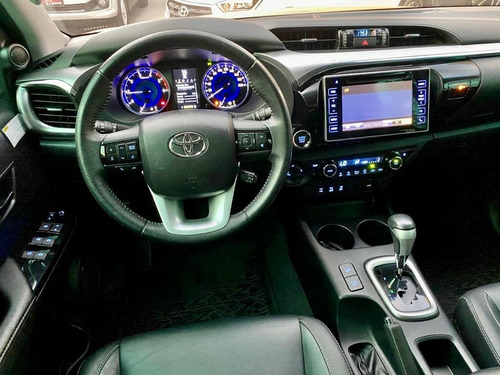 Toyota Hilux Srx 4x4 2.8 Tdi 16v Apenas 31 Mil Km
