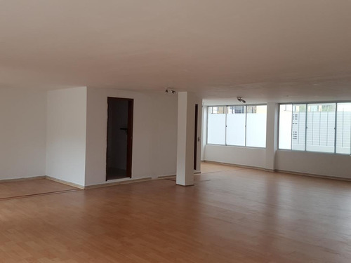 Oficina En Arriendo/venta En Bogotá. Cod V1002192