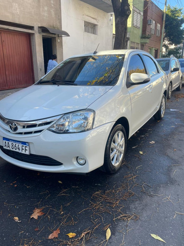 Toyota Etios 1.5 Sedan Xls