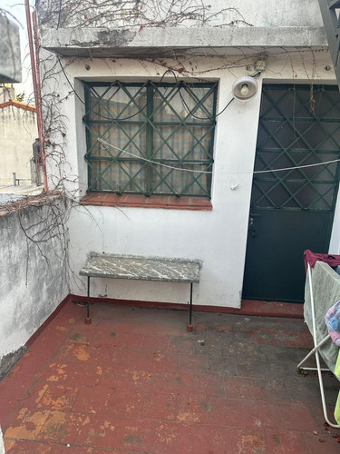 Ph En Planta Baja Con Patio Y Terraza Próximo A Avenida Mitre