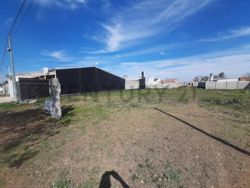 Lote En Venta En Rafaela, Barrio Mora