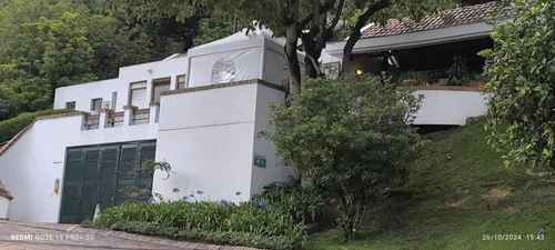 Apartamento En Venta En Cerros De Niza. Cod V1106013