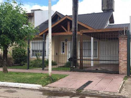 Casa De Categoria A La Venta