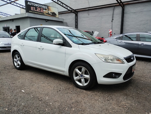 Ford Focus 2 1.6 Trend Sigma