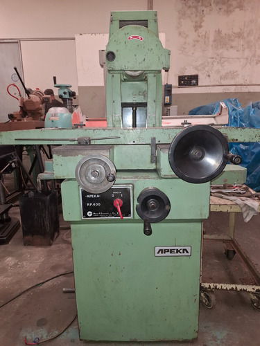 Rectificadora Tangencial Manual Apeka Rp-400. (Usado)