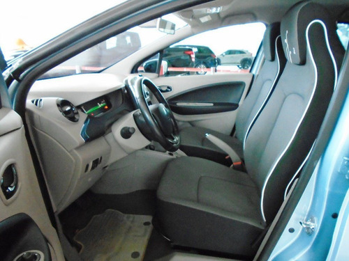 Imagem 7 de 11 de Renault Zoe Intense, Ayh4453