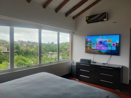Townhouse En Venta 250m2 En Urb. Hatillo Tepuy La Unión El Hatillo