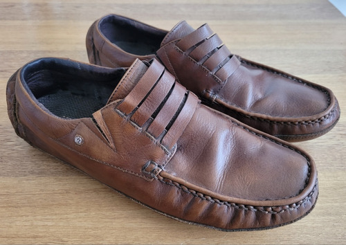 Zapatos Casuales Velez 100% Cuero Originales. Usados 9/10.