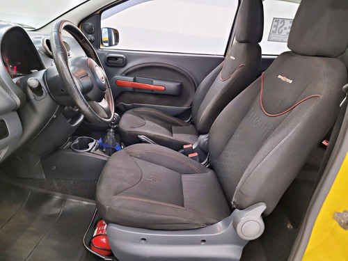 Fiat Uno 1.4 SPORTING 8V FLEX 2P MANUAL