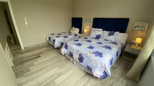 Vendo Casa Amoblada Con Piscina En El Barrio Cerrado Aguavista: 4 Habitaciones Y 5 Baños