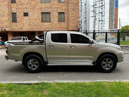 Toyota Hilux 2.7 Imv