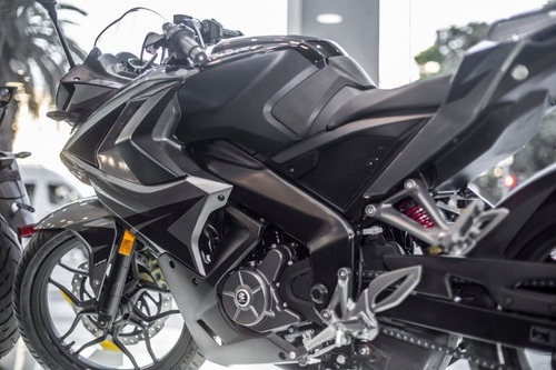 Imagen 2 de 25 de Bajaj Rouser Rs 200 Lidremoto La Plata