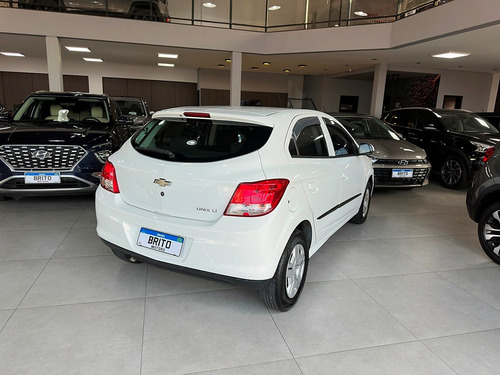 Chevrolet Onix 1.0 Lt 5p