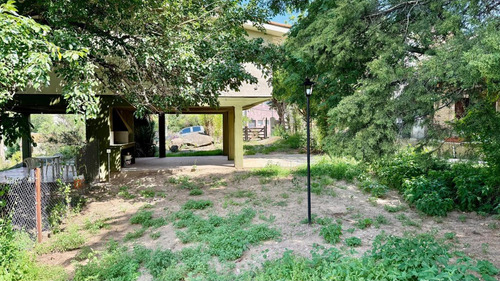 Casa Ph En Venta, Un Dormitorio, Patio, Cochera. Villa Del Lago, Carlos Paz.