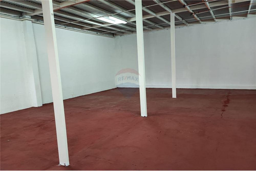 Imagen 3 de 15 de Bodega En Venta, Santiago