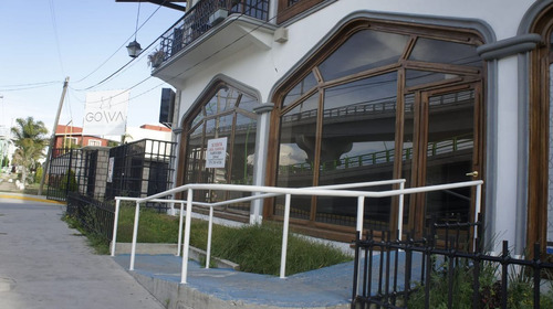 Local Comercial Planta Baja Sobre Colosio A Lado De Tv Azteca