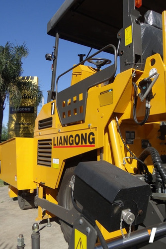 Terminadora Asfalto Wtl6000a Liangong Motor Cummins 125 Hp